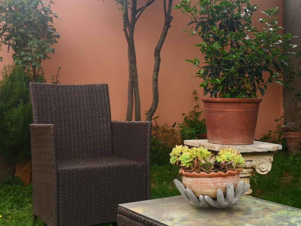 Zia Chiarina Bed & Breakfast San Nicolo Gerrei Exterior photo